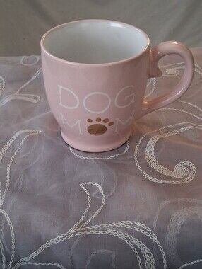 Pink Ceramic "Dog Mom" Coffee/Tea/Hot Chocolate Mug